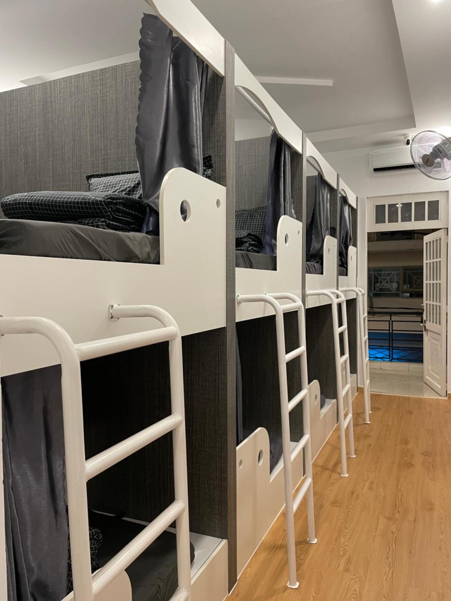 Alphabet Home Capsule 胡志明市 外观 照片